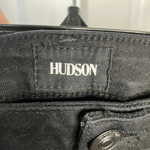 Hudson Black Mid Rise Cropped Mia 5 Pocket Flare Leg Jeans Womens 30" - Picture 2 of 6